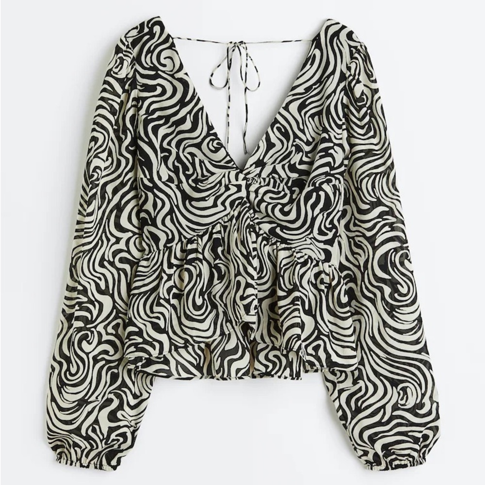 H&M V-beck Balloon sleeved peplum blouse